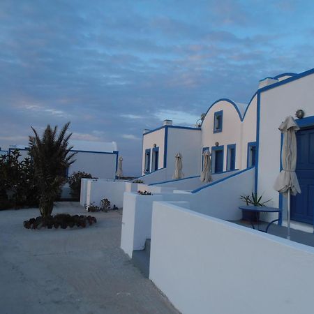 Hotel Paradisos Oia Екстериор снимка