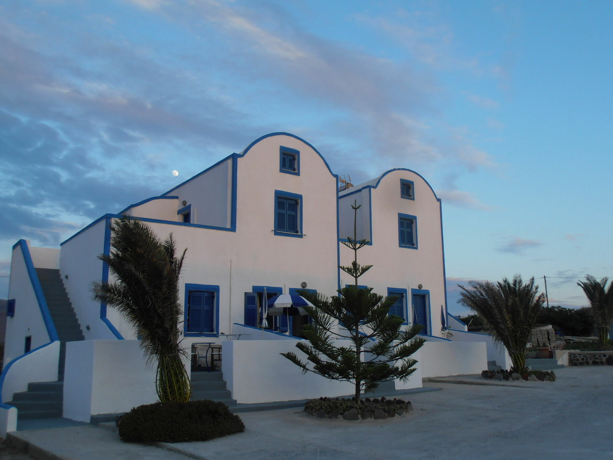 Hotel Paradisos Oia Екстериор снимка